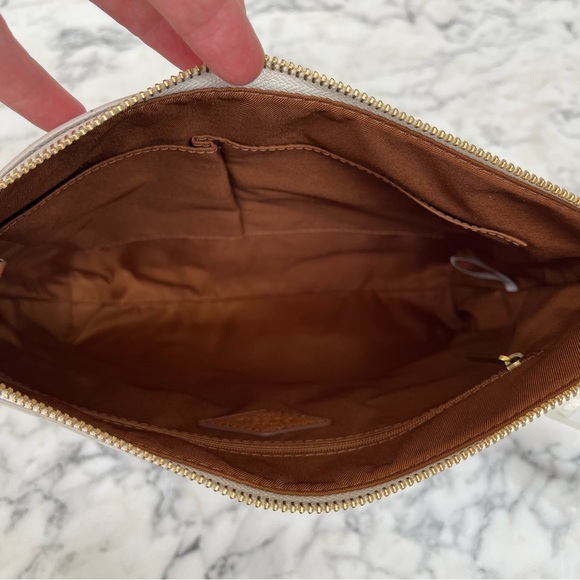 Fossil Fiona Large Crossbody Bag White Colorful Geometric Print - Picture 11 of 11